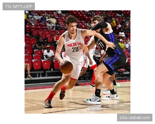 申京策应能力激活全队 火箭从单核驱动转向多点联动